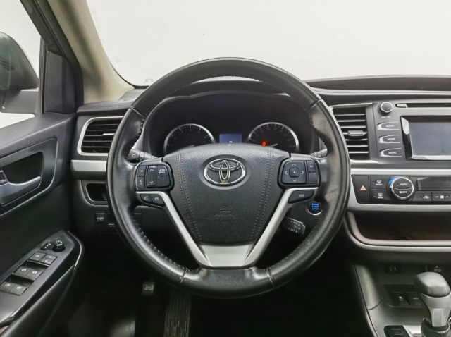 Toyota Highlander 2015 2.0T Luxury Edition 7-Seater AWD