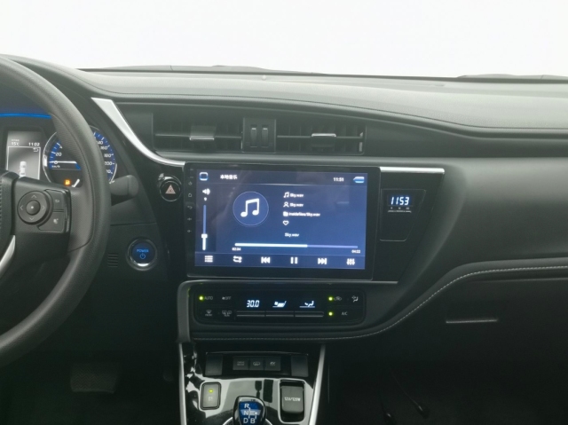 Toyota Corolla Dual Engine E+ 2019 1.8L Leading Edition Plug-in Hybrid