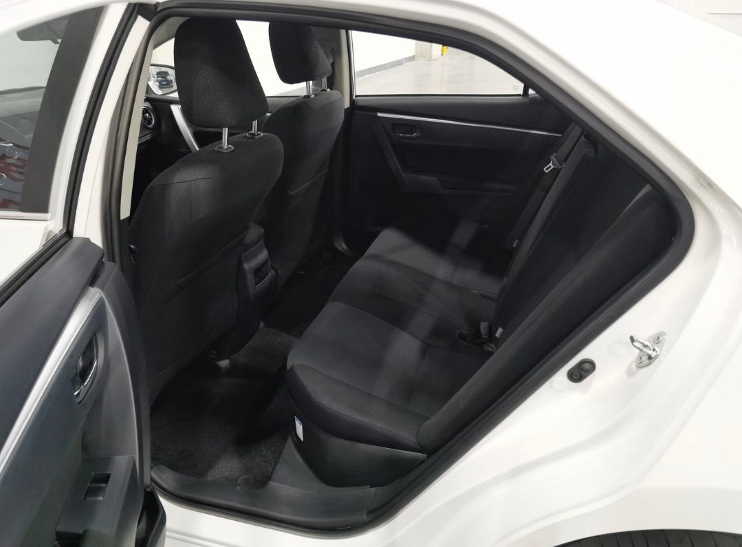 Toyota Corolla Dual Engine E+ 2019 1.8L Leading Edition Plug-in Hybrid
