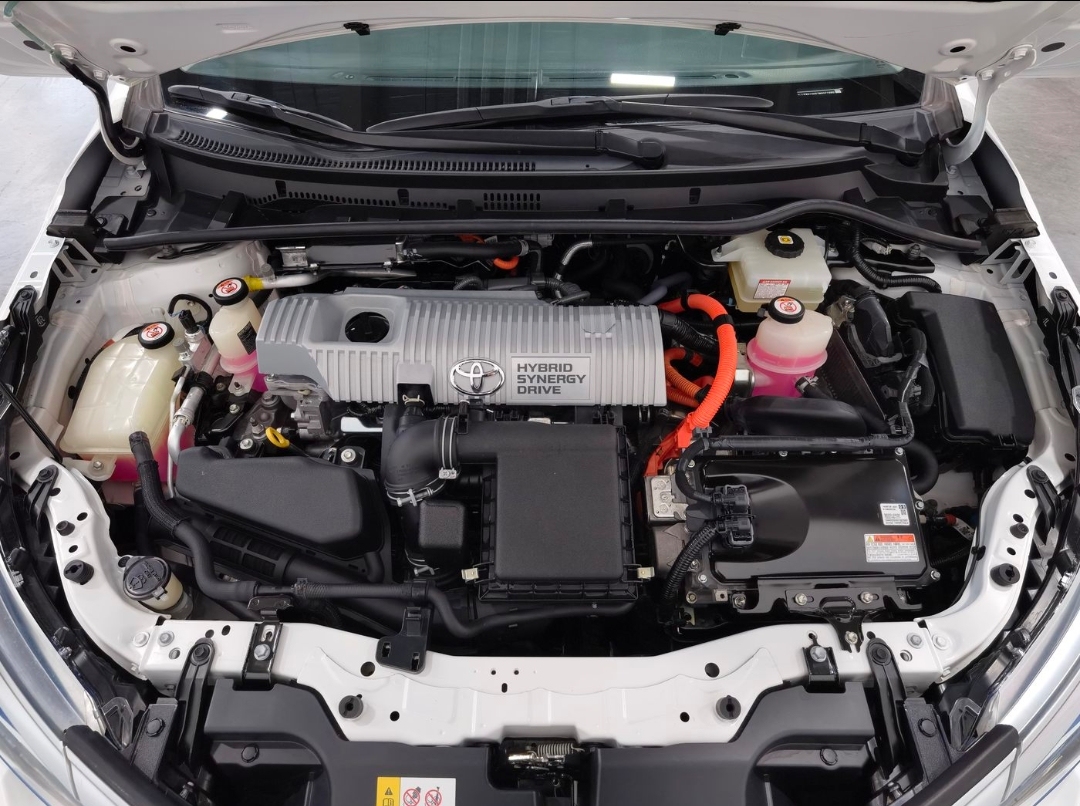 Toyota Corolla Dual Engine E+ 2019 1.8L Leading Edition Plug-in Hybrid