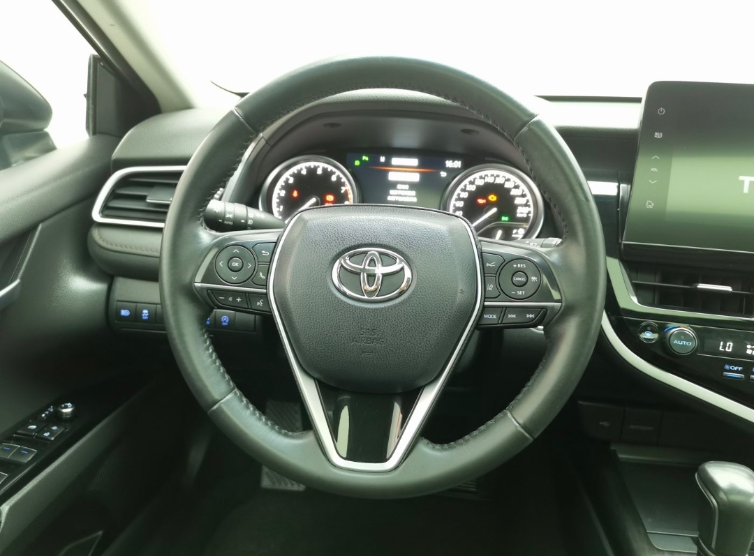Toyota Camry 2021 2.0L G Luxury Edition
