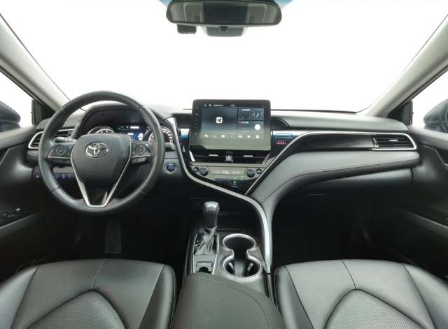 Toyota Camry 2021 2.0L G Luxury Edition