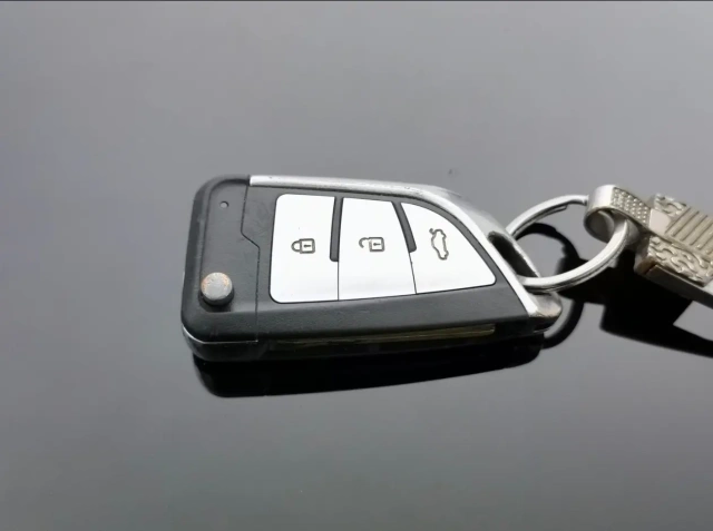 Used Toyota Highlander 2012 2.7L Luxury 7-Seater