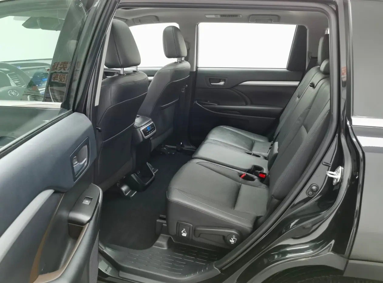 Used Toyota Highlander 2021 2.0T Luxury 7-Seater AWD