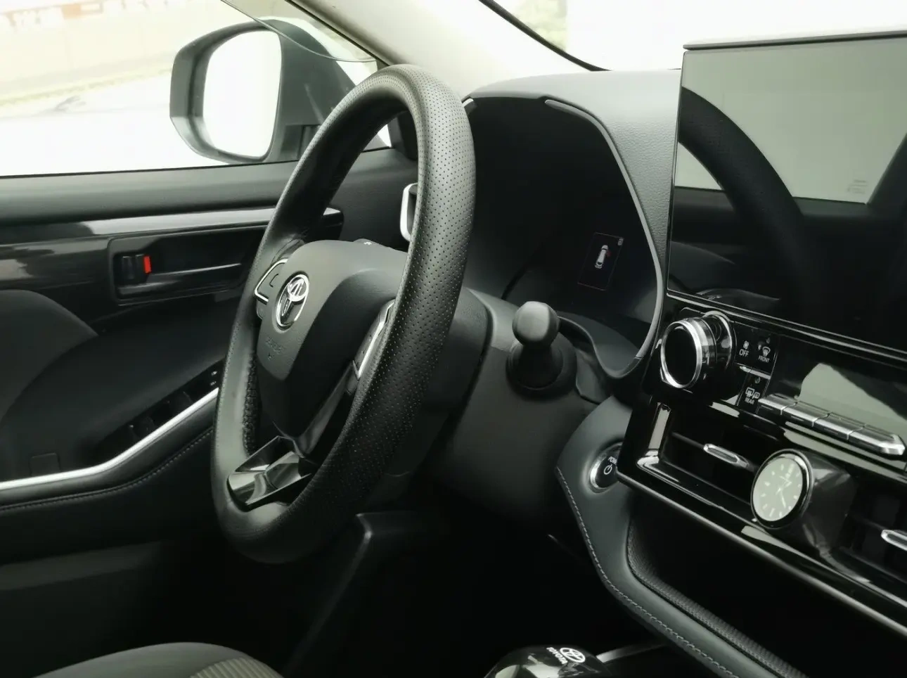 Used Toyota Highlander 2024 2.5L Hybrid Elite 7-Seater AWD