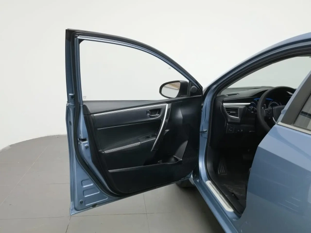 Used Toyota Corolla 2016 1.8L Elite Hybrid