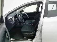 Used Toyota RAV4 2018 2.0L Luxury Edition FWD