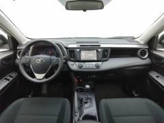 Used Toyota RAV4 2018 2.0L Luxury Edition FWD