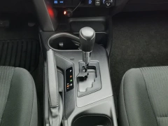Used Toyota RAV4 2018 2.0L Luxury Edition FWD