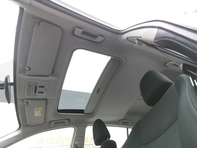 Used Toyota RAV4 2018 2.0L Luxury Edition FWD