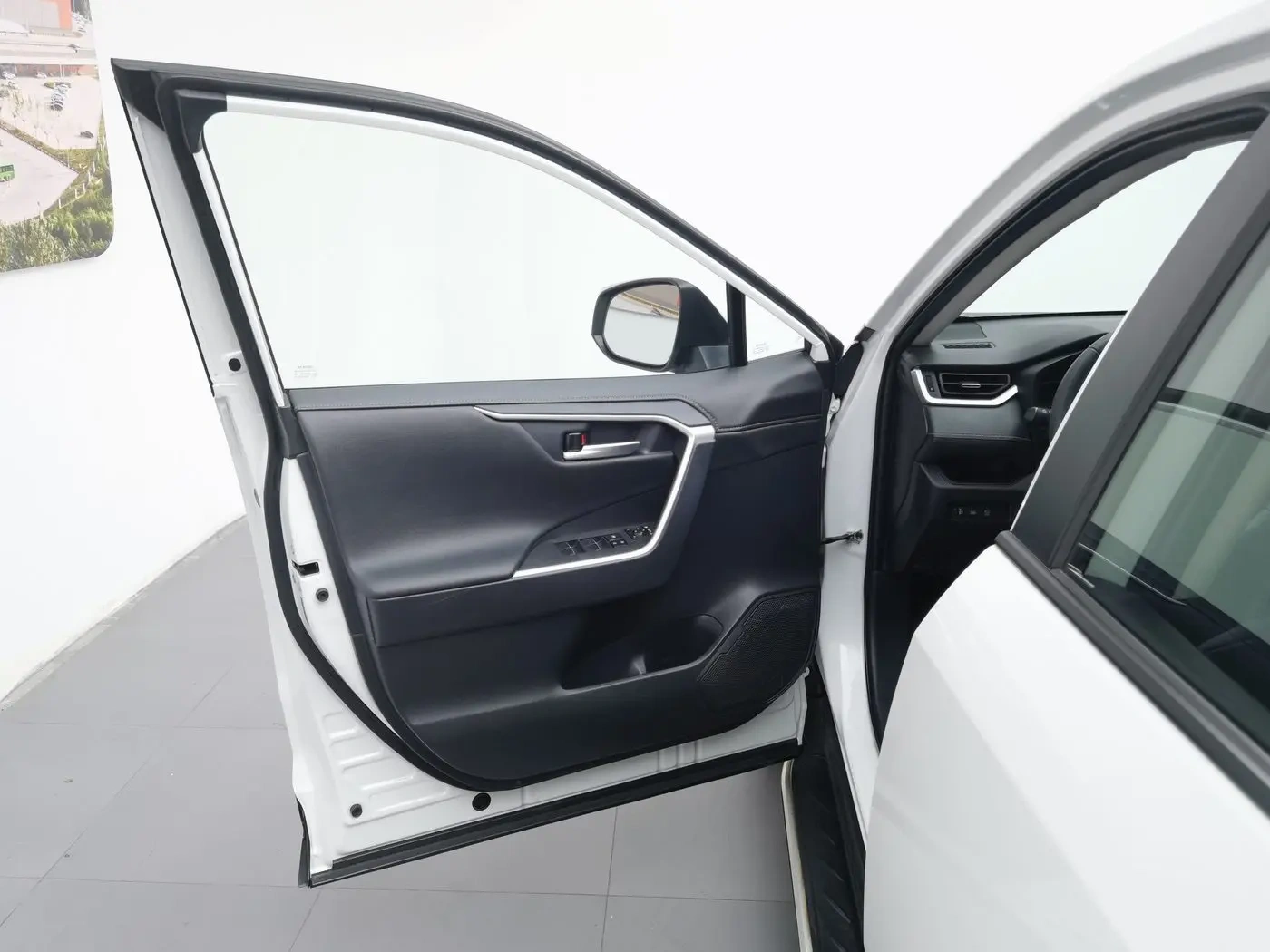 Used Toyota Wildlander 2022 2.0L Luxury PLUS 4WD