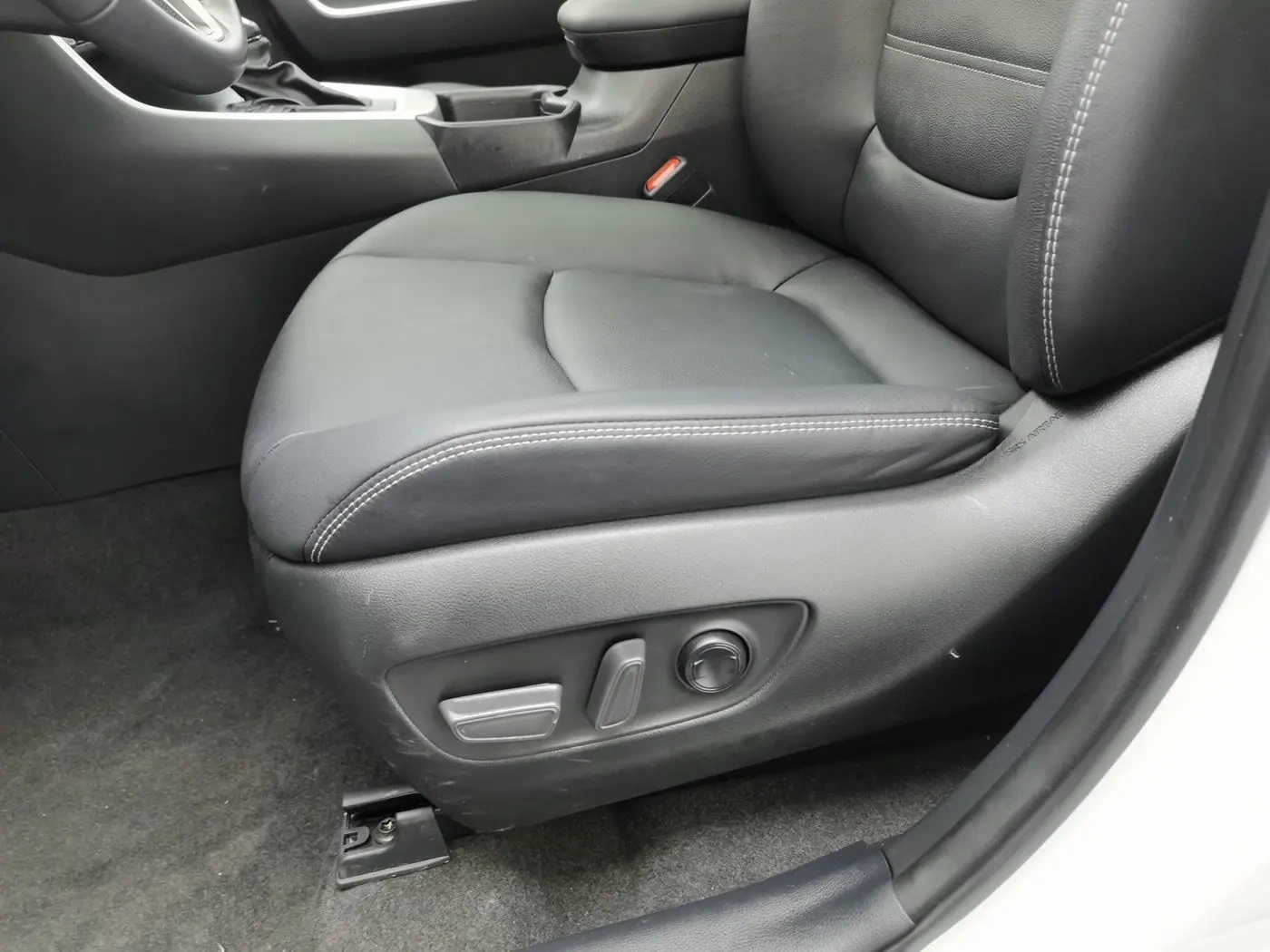 Used Toyota RAV4 2023 2.0L Platinum Edition