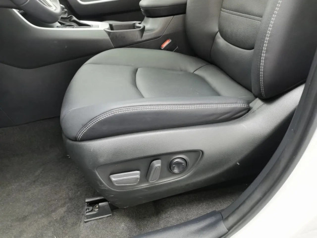Used Toyota RAV4 2023 2.0L Platinum Edition