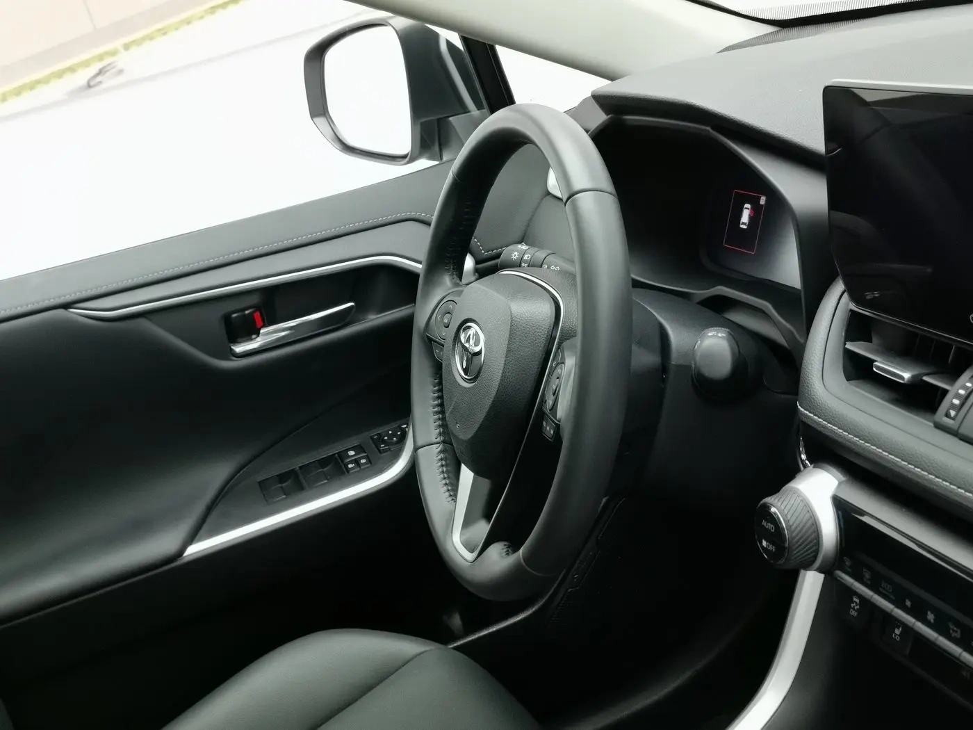 Used Toyota RAV4 2023 2.0L Platinum Edition