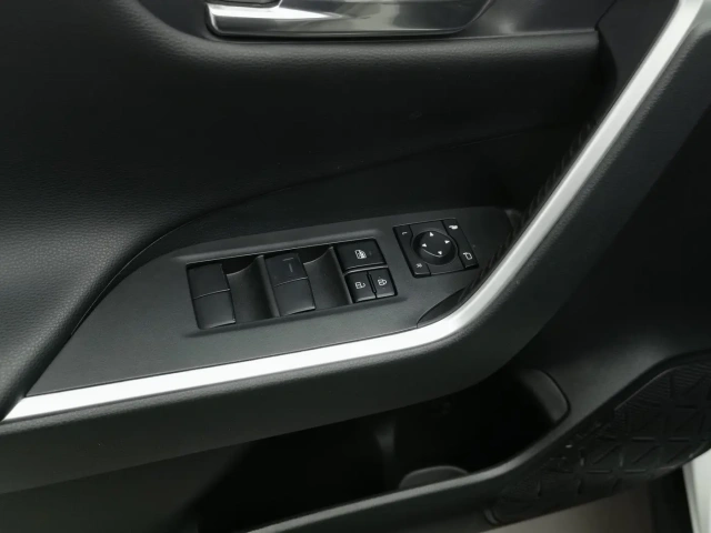 Used  Toyota RAV4 2021 2.0L Plus