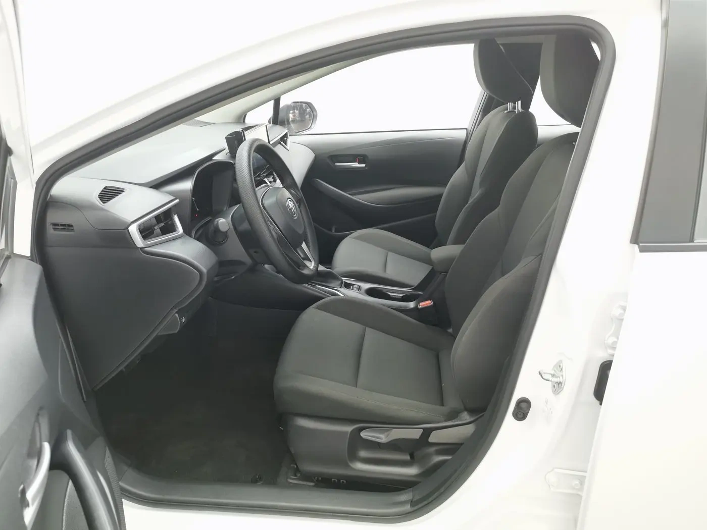 Used Toyoa Levin 2024 1.5L TNGA Entry-level