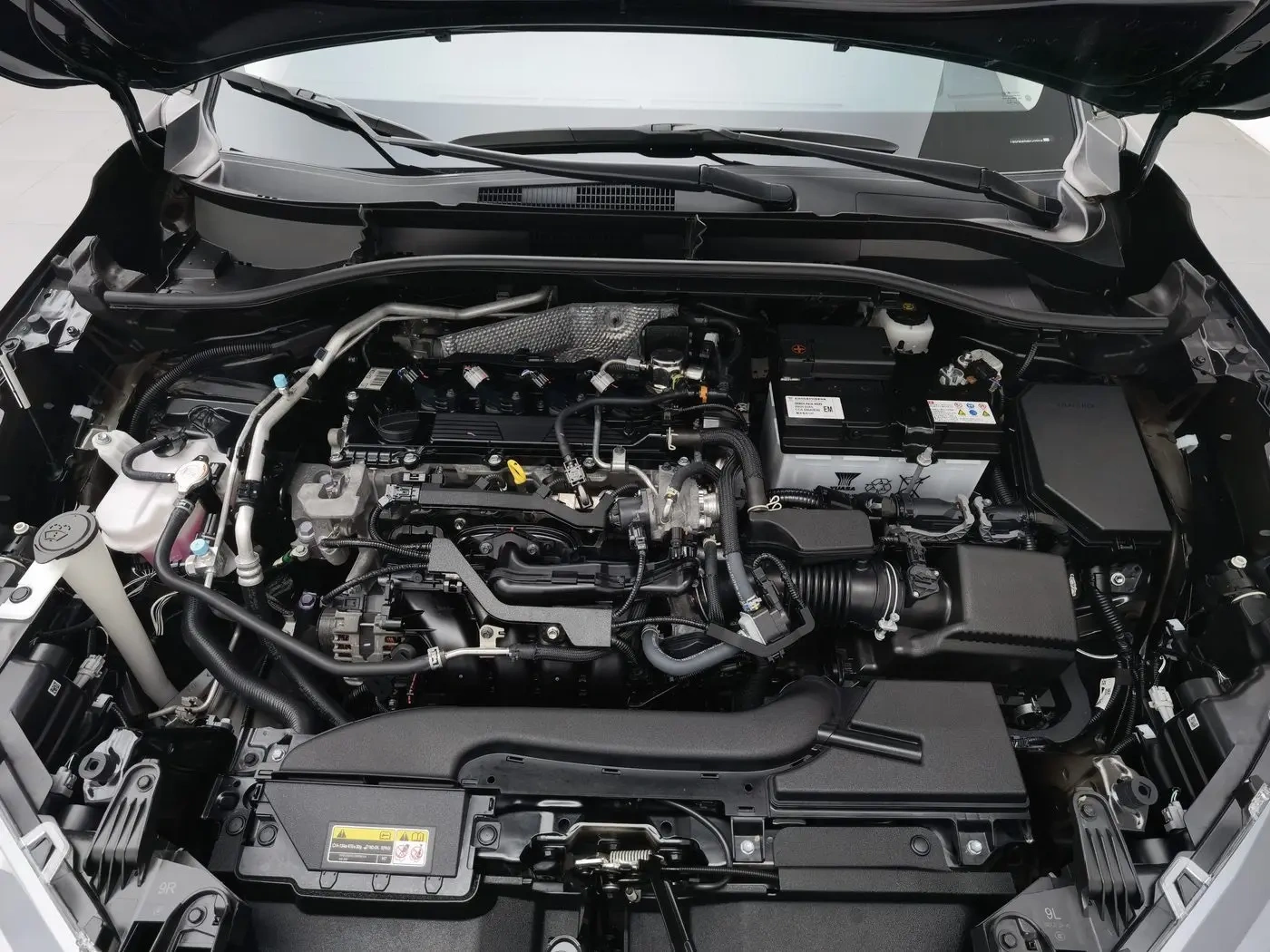 Used Toyota Frontlander 2024 2.0L Leading Edition