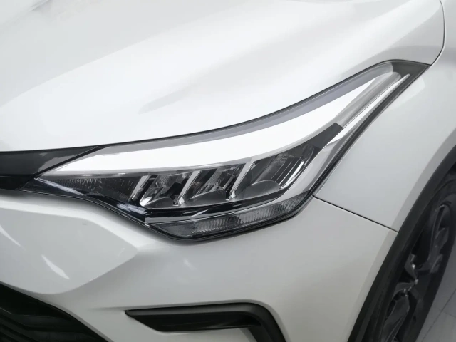 Used Toyota IZOA 2021 2.0L Yixing Edition