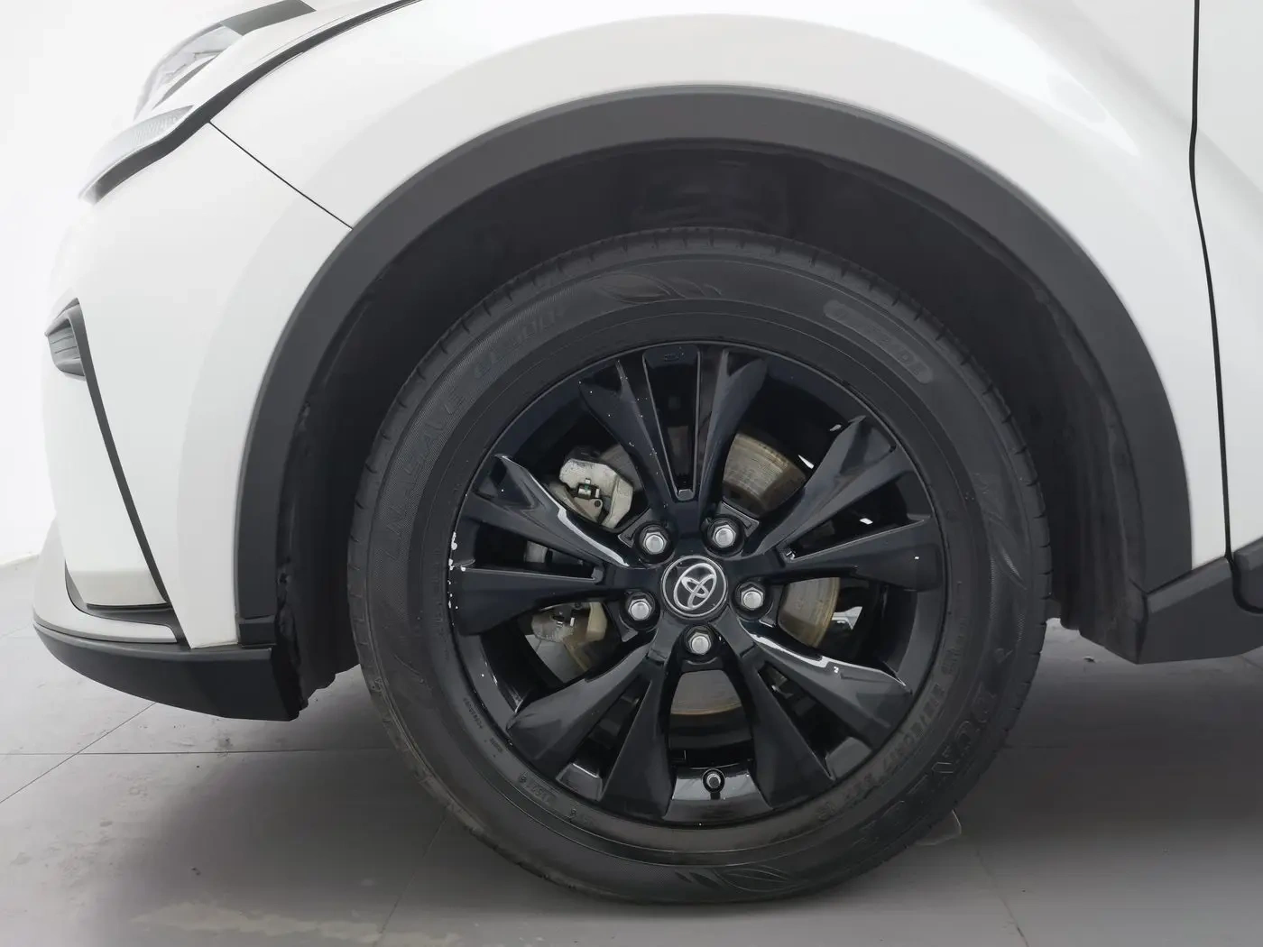 Used Toyota IZOA 2021 2.0L Yixing Edition