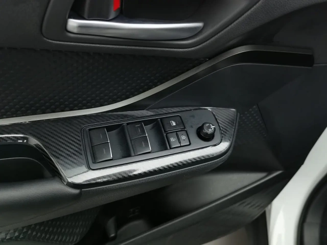 Used Toyota IZOA 2021 2.0L Yixing Edition