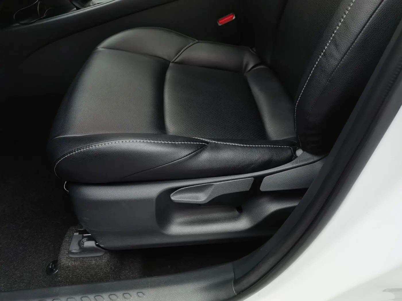 Used Toyota IZOA 2021 2.0L Yixing Edition