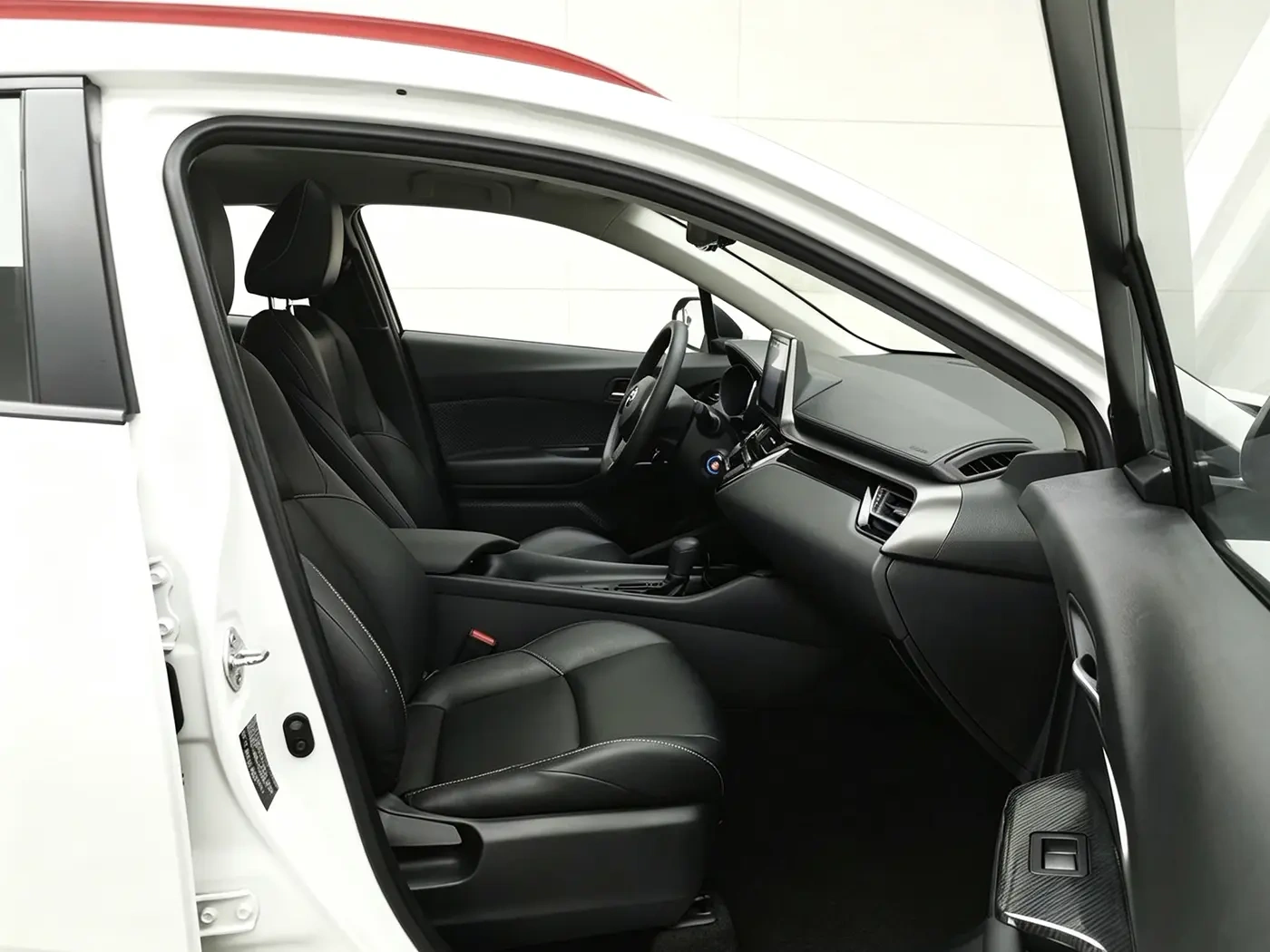Used Toyota IZOA 2021 2.0L Yixing Edition