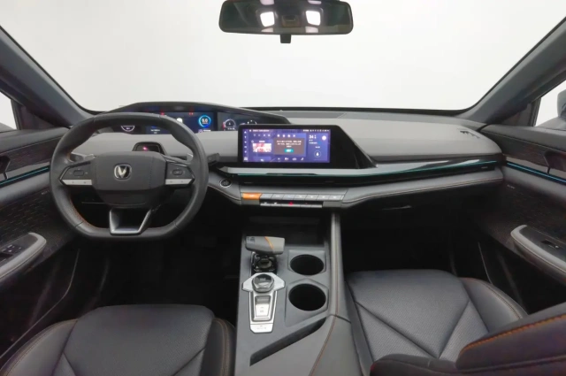 Used Changan UNI-V 2022 1.5T Premium model