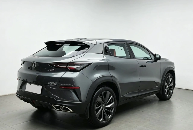 test1-Used Changan UNI-T 2020  1.5T Premium-1