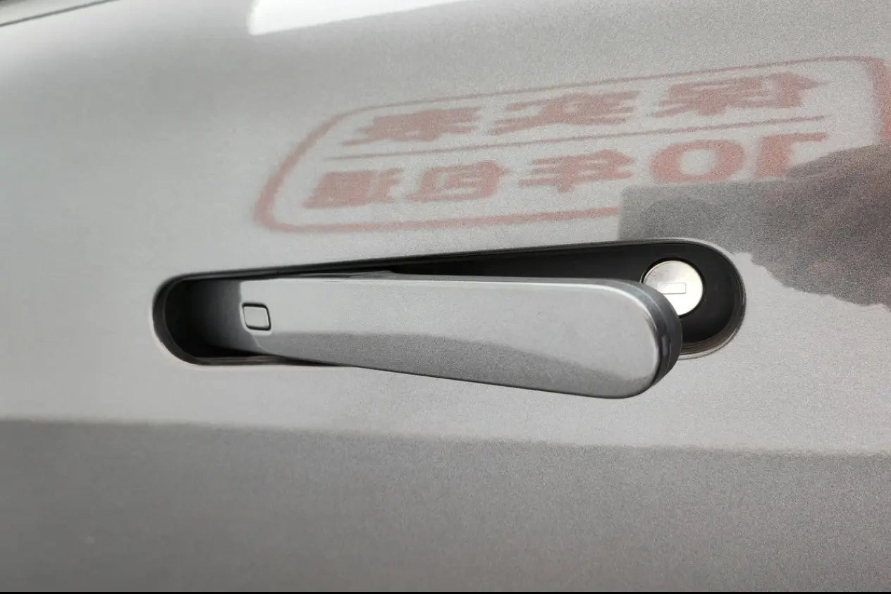 test1-Used Changan UNI-T 2020  1.5T Premium-1