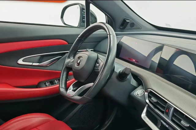 test1-Used Changan UNI-T 2020  1.5T Premium-1
