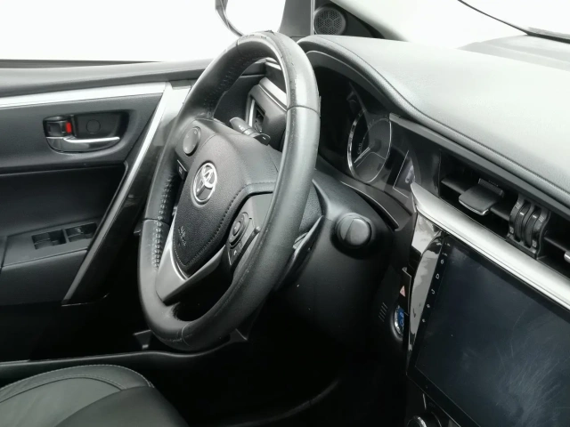 Toyota Corolla 2017 1.8L Elite Hybrid