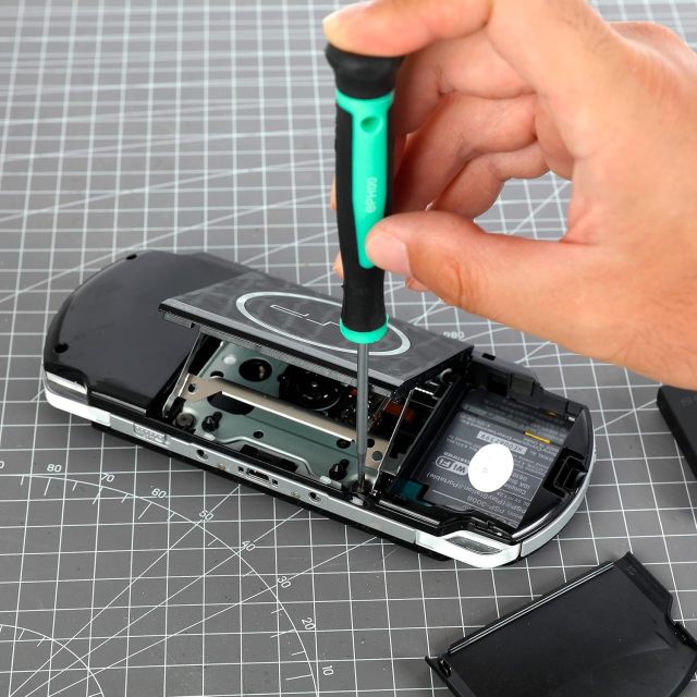 Hardware Tool Set with Easy Carrying Round Pouch