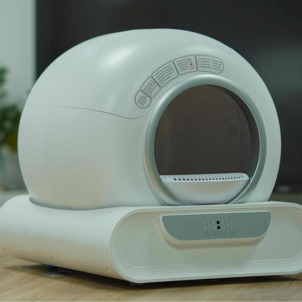 Self Cleaning Remote Monitoring Smart Cat Litter Box