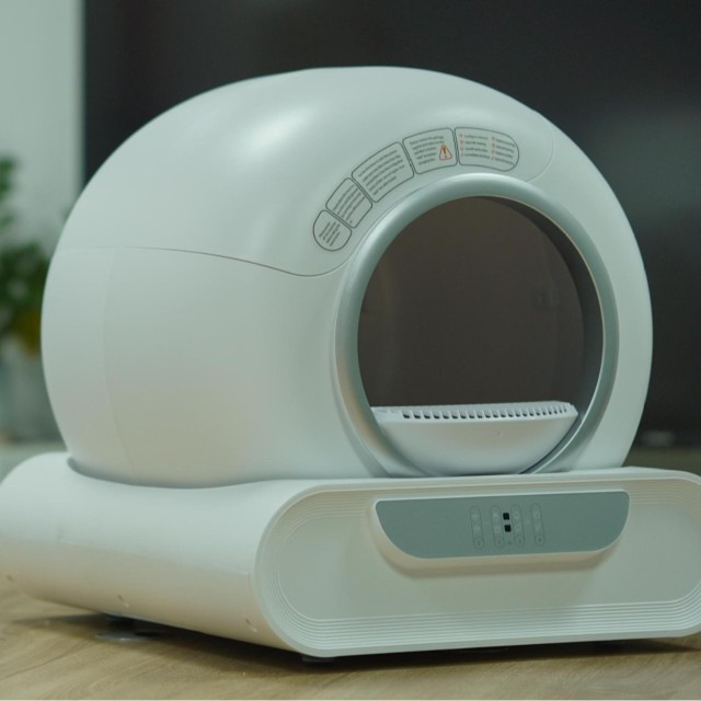 Self Cleaning Remote Monitoring Smart Cat Litter Box