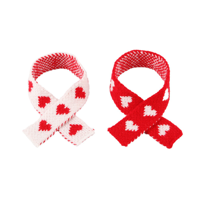 Small Pet Guinea Pig Hamster Mini Heart Print Knitted Scarf