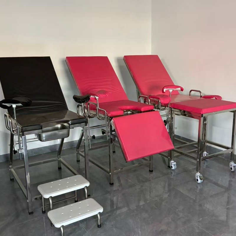 NA-C402 Split Type Tri Fold Hospital Gynecological Examination Bed Durable Pregnancy Examination Bed Treatment Bed