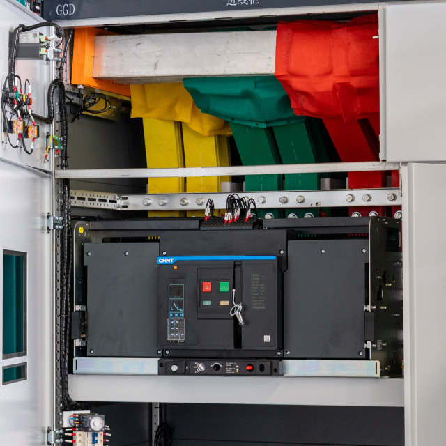Gas-insulated metal-enclosed switchgear