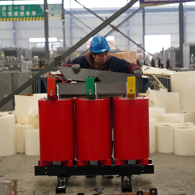 Dry Type Cast Resin Transformer 800kVA 1600kVA 1250kVA 315kVA 1000kVA Three-Phase Distribution Transformer Price