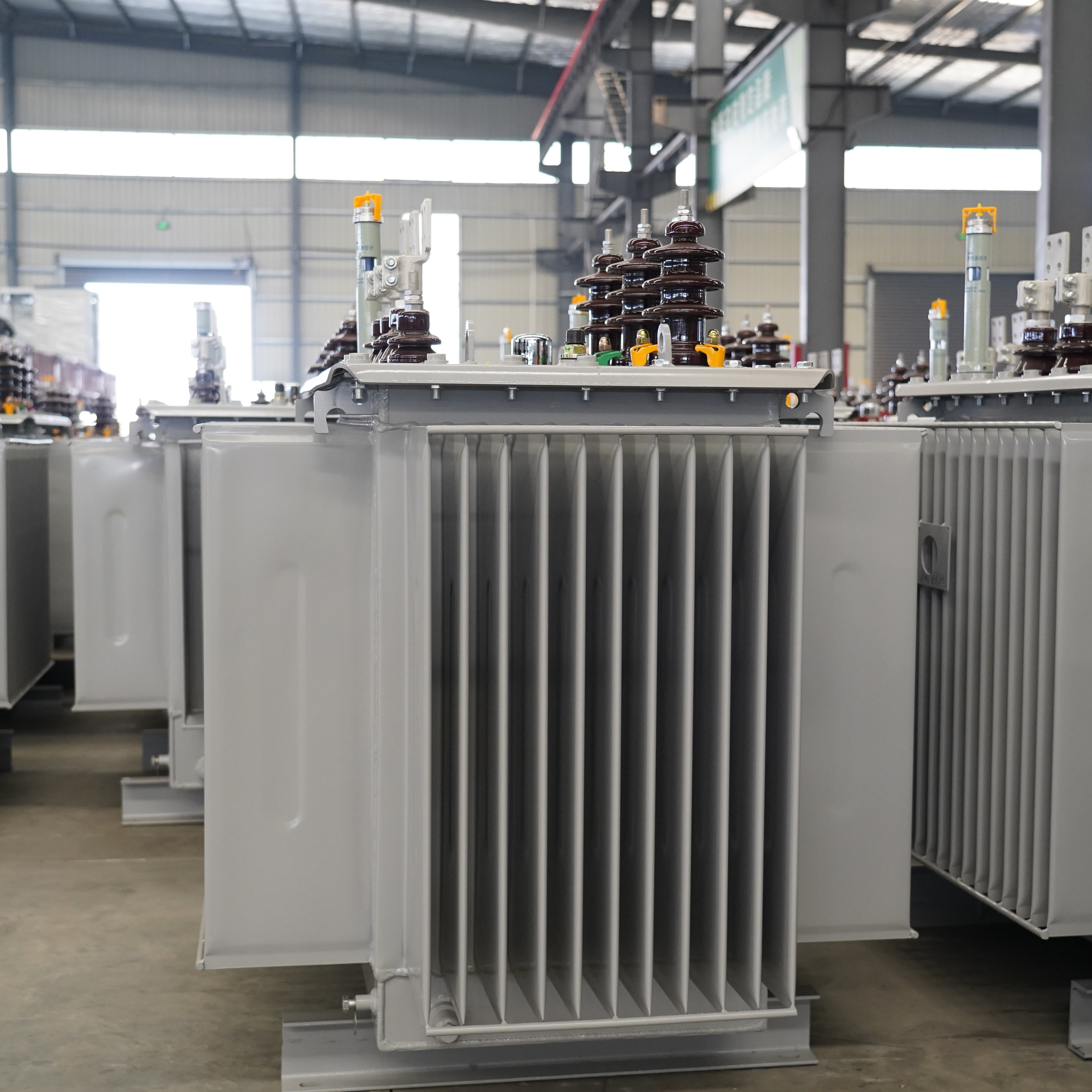 IEC60076 Factory Customized Mv Hv Power Transformer Price 100kVA - 2500kVA Solar Hermetically Sealed Oi Immersed Three Phase Two Winding Transformer