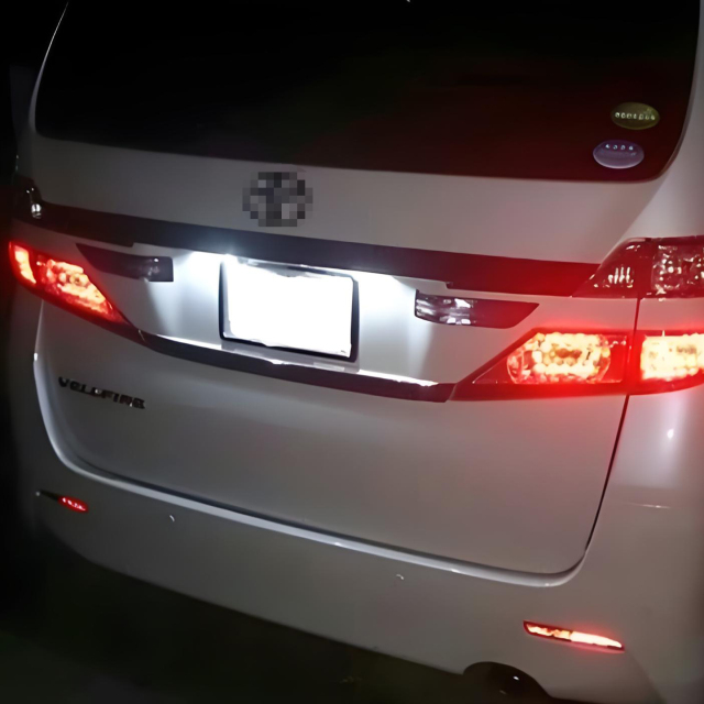 LED License Plate Light for Toyota Alphard Vellfire H2 Auris E15 Corolla E14 E15 Sienna L3 Wish E2 Urban Cruiser P1