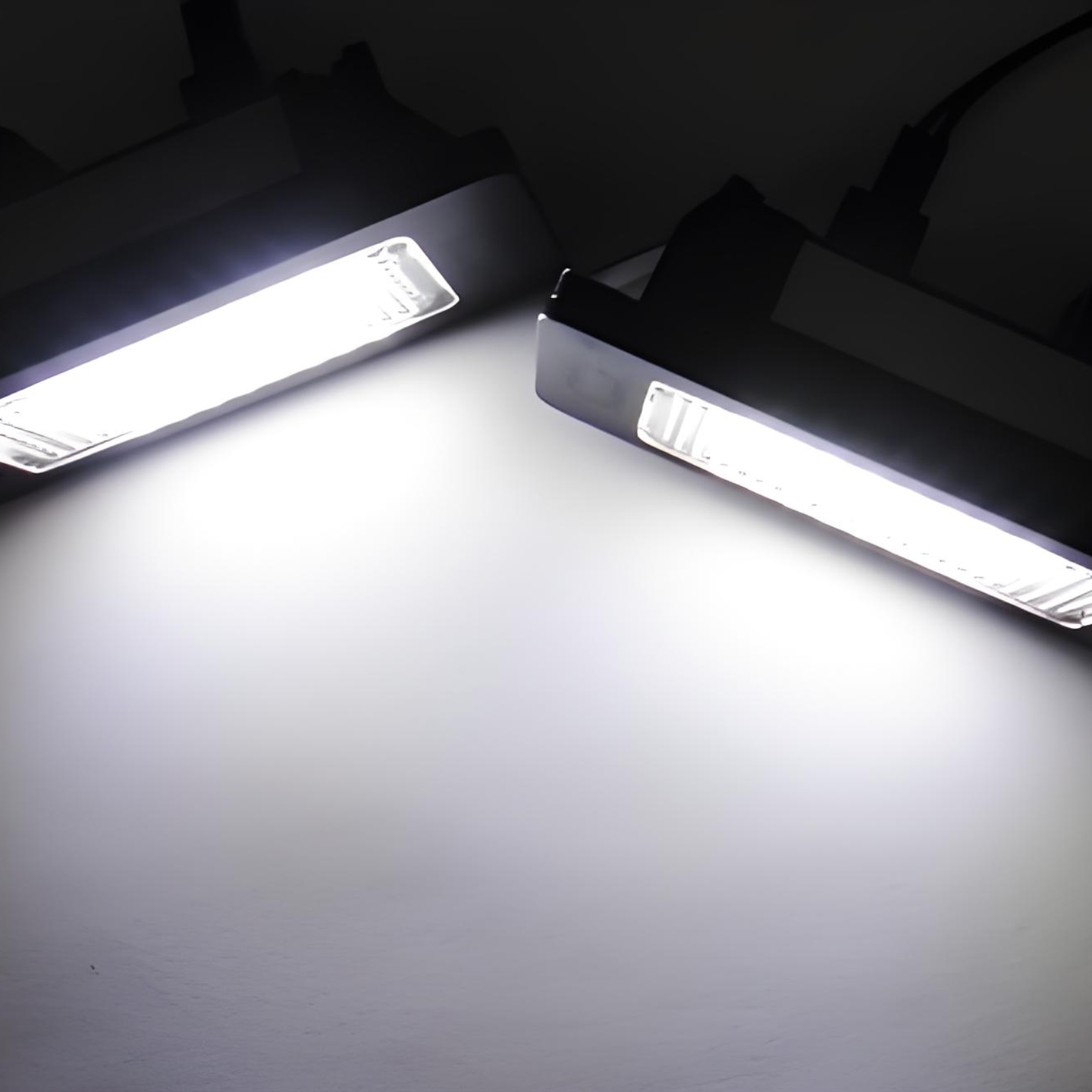 LED License Plate Light for BMW E82 E88 F22 F45 E90 E91 F30 F31 F32 F33 E39 E60 E61 F10 F11 X1 E84 X3 F25 X4 F26 X5 E70/F15 X6 E71/E72/F16