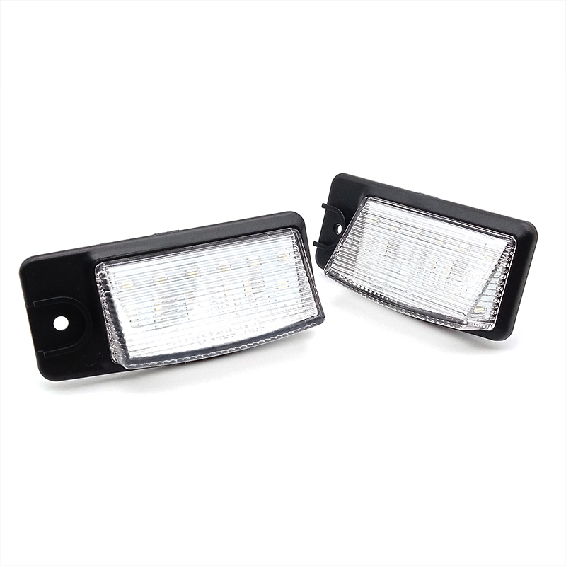 LED License Plate Light for NISSAN X-Trail T32 INFINITI E35 QX50 J50 / Q45 F50 / FX35 QX70 S51