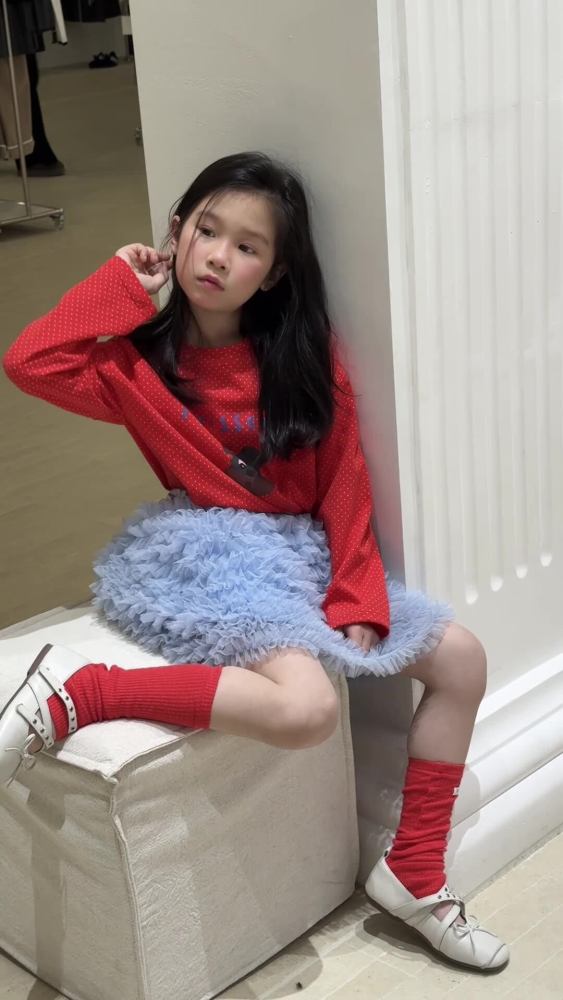 末小蒙童T恤2026春季女童韩版红色圆点卡通长袖上衣儿童字母打底