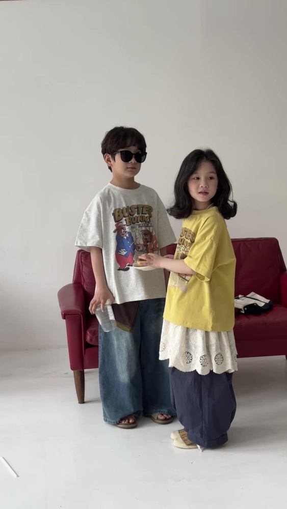 童T恤2026夏款男女童韩版卡通字母印花短袖儿童圆领百搭休闲上衣