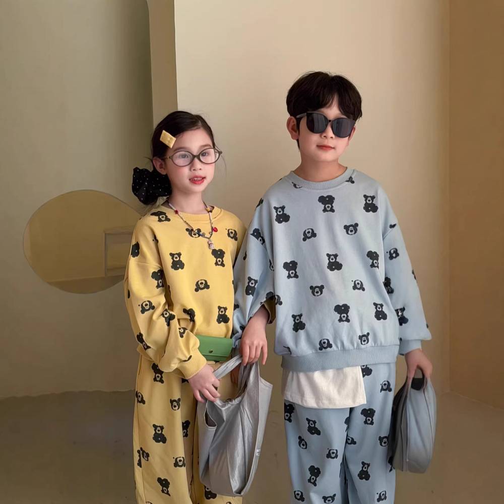 末小蒙童套装2026春季男女童韩版满版印花两件套儿童圆领宽松套装