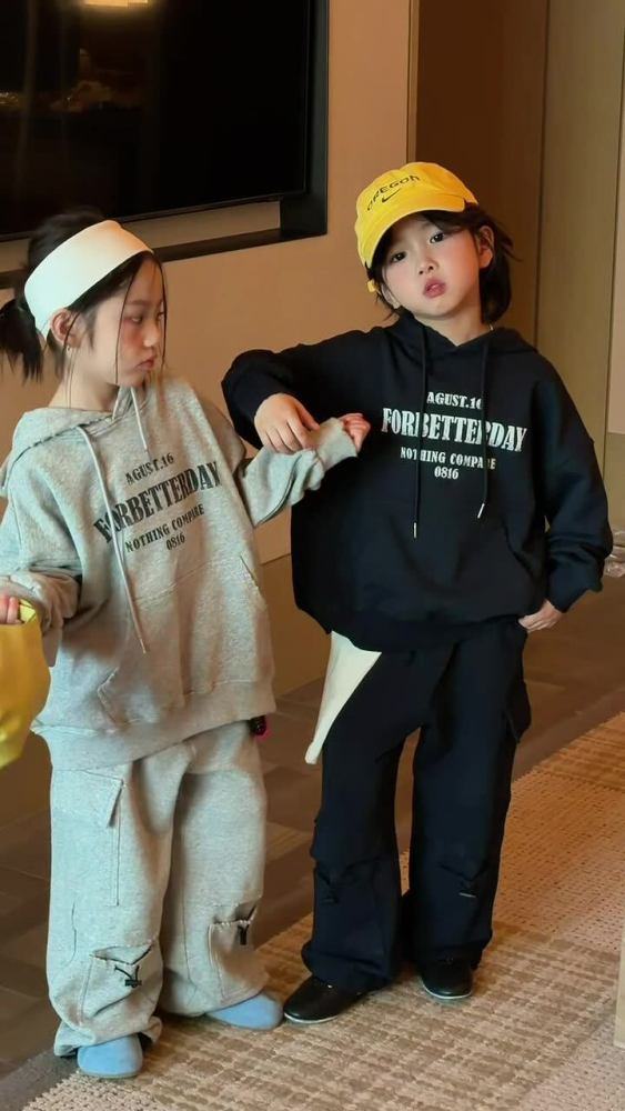 2026春季新款韩版儿童字母印花运动套装男女童时尚卫衣卫裤两件套