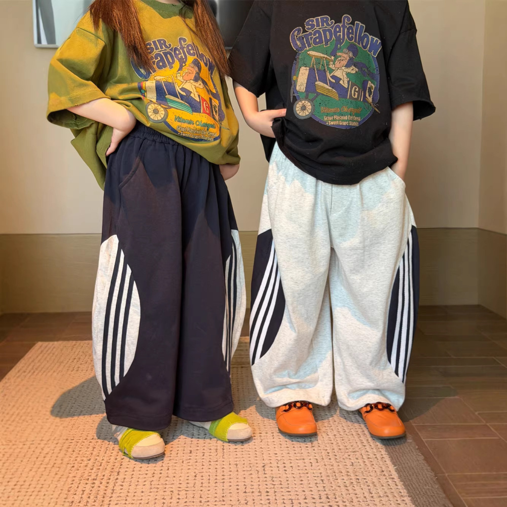 童裤2026春季新款童装儿童撞色拉条休闲裤男女童宽松抽绳运动裤潮