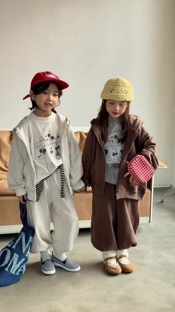 2026春季新款韩版儿童连帽卫衣休闲运动套装男女童卡通印花两件套