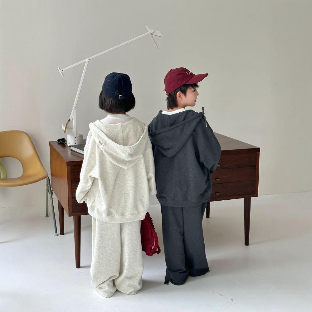 2026春季新款韩版儿童字母连帽外套套装男女童休闲卫衣卫裤两件套