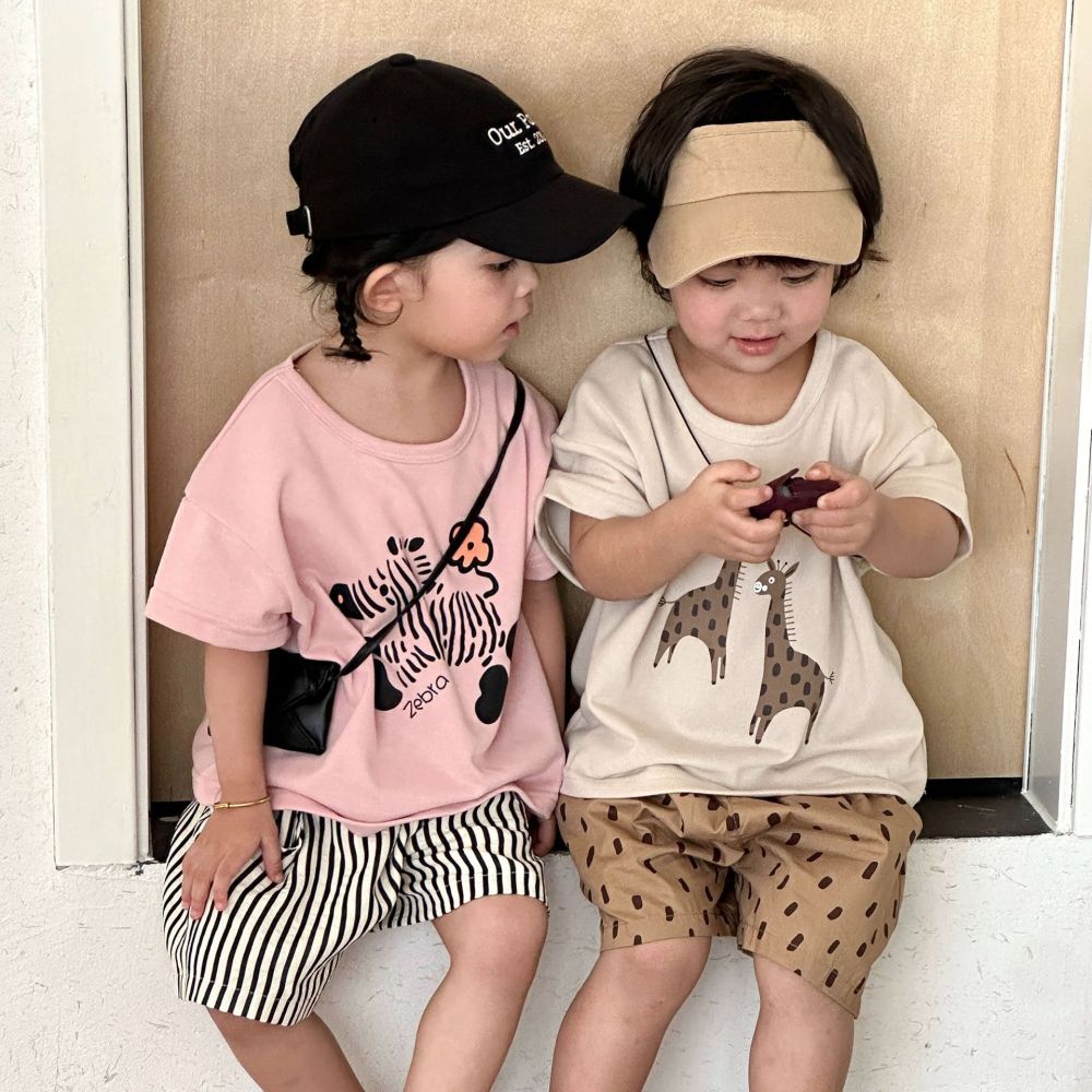 儿童夏季运动套装男女童2026新款夏装短袖短裤豹纹长颈鹿宝宝衣服